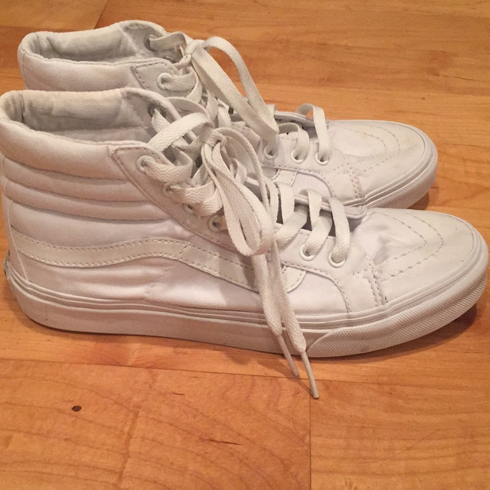 White High Top Old Skool Vans Size 7